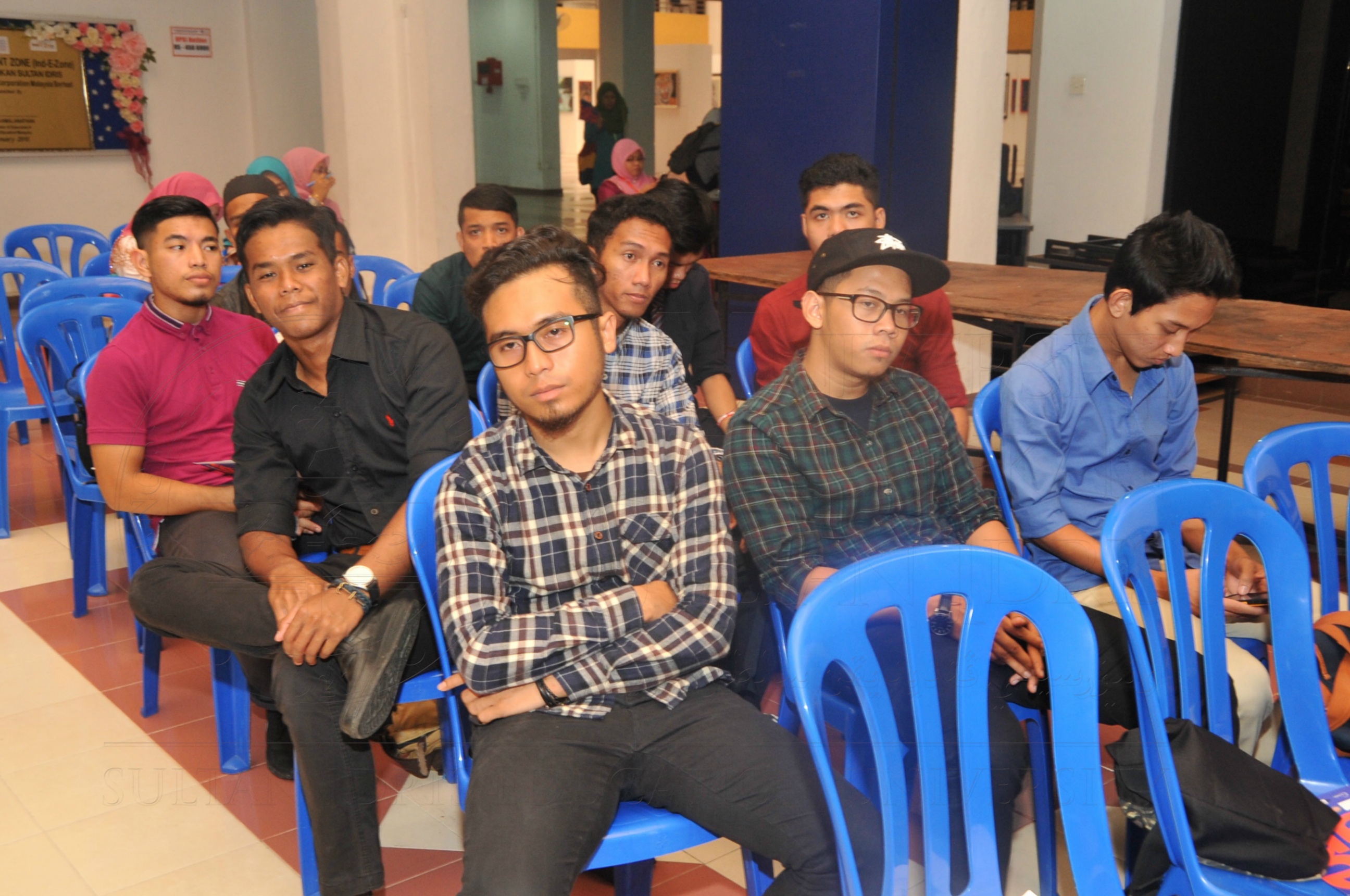 PRO15 173 ESE HAS 2276